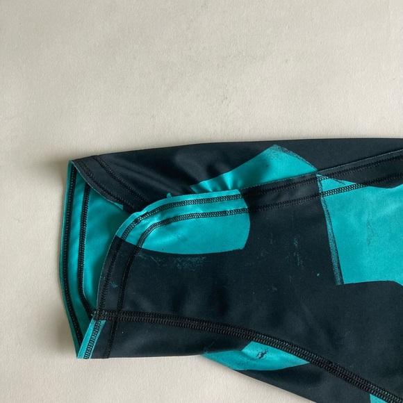 Lululemon Black Blue Cut Mid Rise Leggings size 10 - Picture 5 of 8